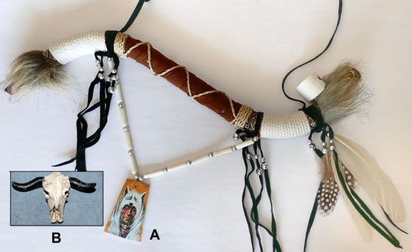 Friedenspfeife aus Holz, Nur Motive Skull Büffelschädel lieferbar